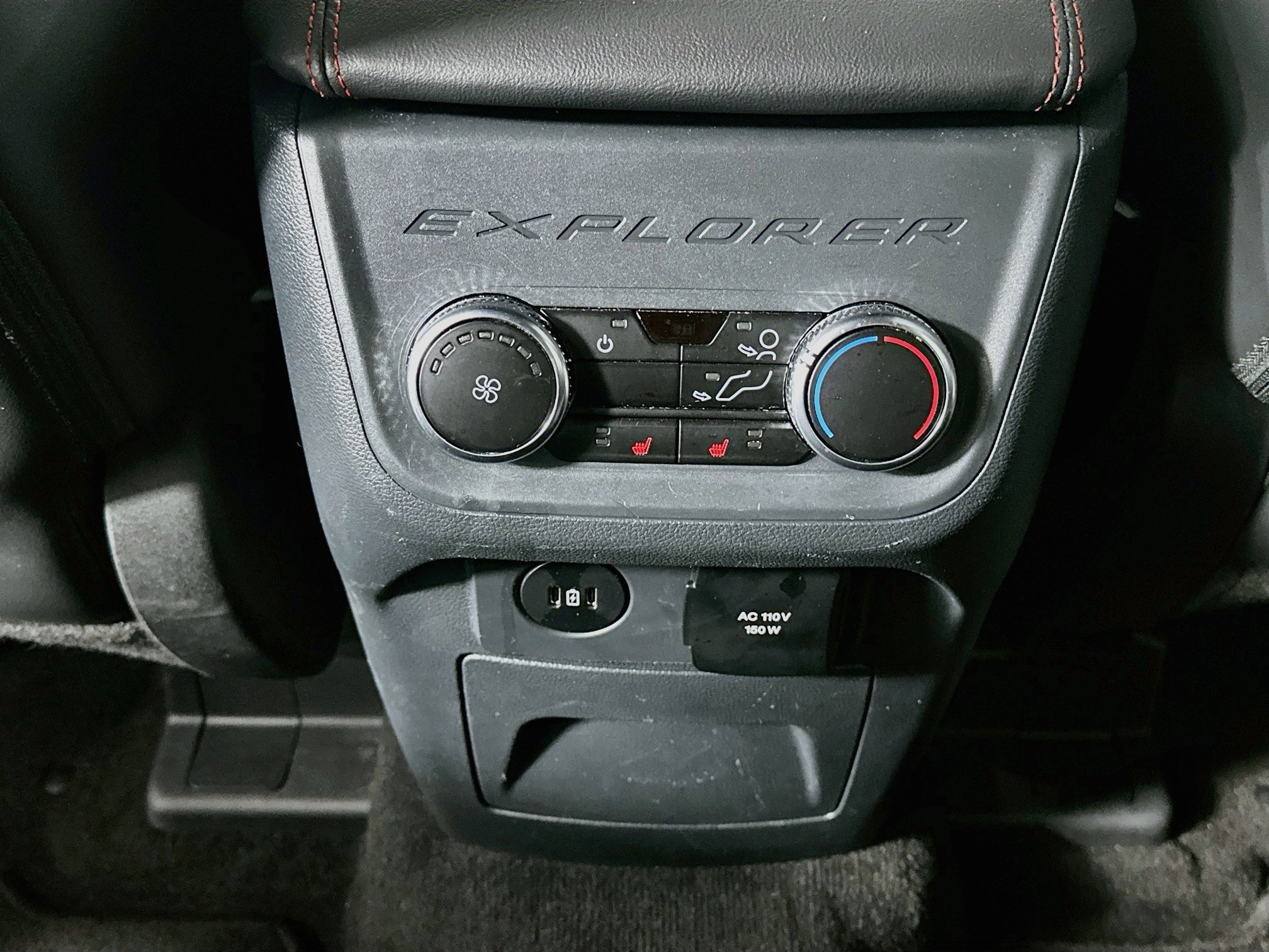 Used 2026 Ford Explorer ST-Line w/ ST-Line Street Pack RWD image 28