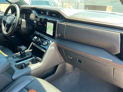 Used 2025 GMC Sierra 1500 AT4 AWD/4WD image 23