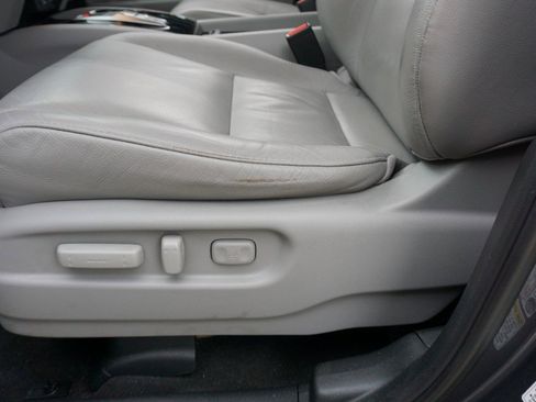 Used 2016 Honda Pilot Touring image 23