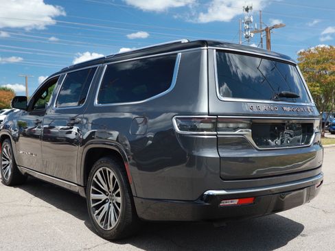 Used 2024 Jeep Grand Wagoneer L Series III AWD/4WD image 3
