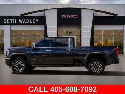 Used 2026 GMC Sierra 2500 Denali Ultimate AWD/4WD image 4