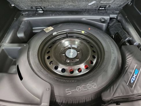 Used 2024 Jeep Grand Cherokee Limited 4xe AWD/4WD image 14
