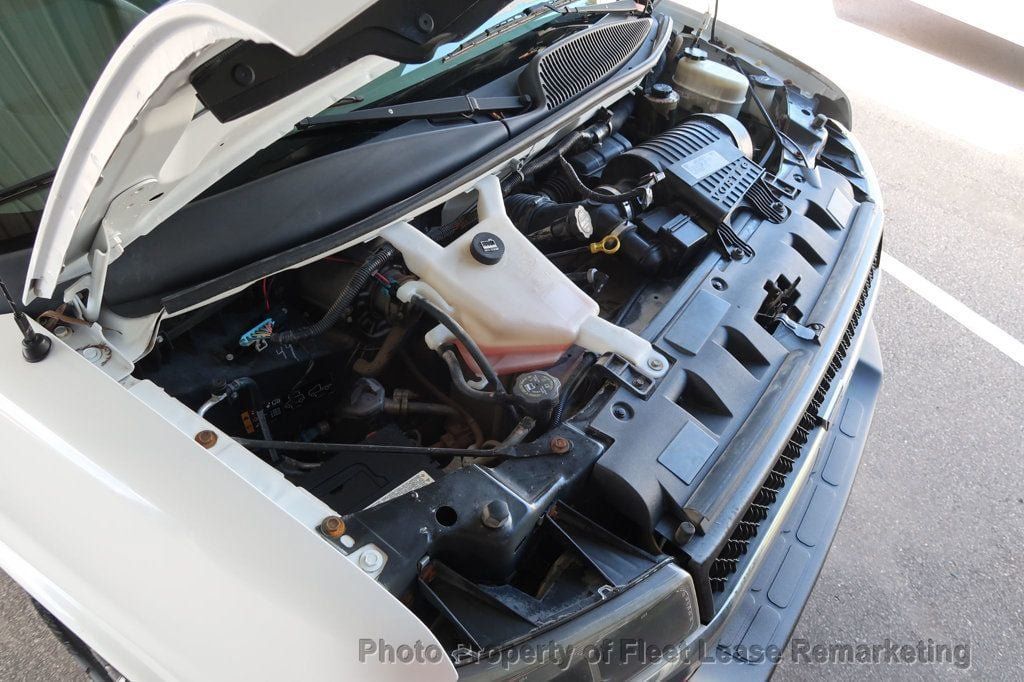 Used 2016 Chevrolet Express 3500 LT w/ LT Preferred Equipment Group RWD image 33