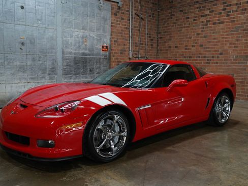 Used 2011 Chevrolet Corvette Grand Sport w/ Preferred Equipment Group image 7