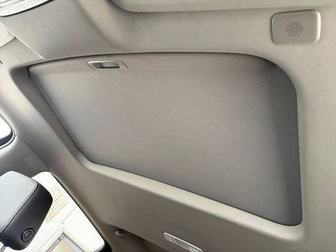 Certified 2022 GMC Sierra 1500 SLT image 25