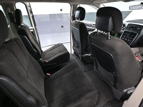 Used 2012 Dodge Grand Caravan American Value Package image 36