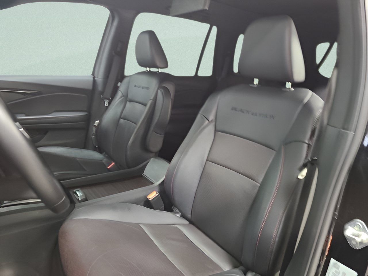 Used 2021 Honda Pilot Black Edition image 20