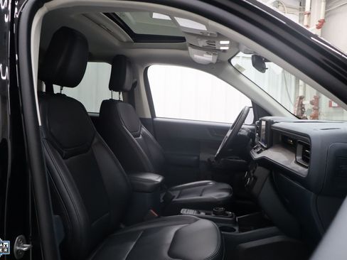 Used 2024 Ford Maverick Lariat w/ Black Appearance Package image 31