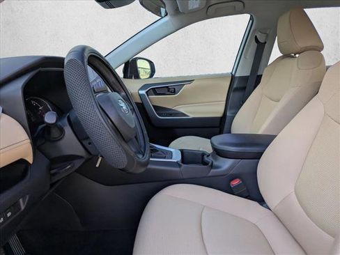 Used 2024 Toyota RAV4 LE image 15