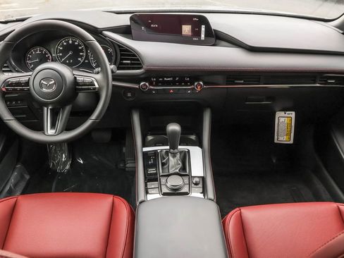 New 2026 MAZDA MAZDA3 Carbon image 36