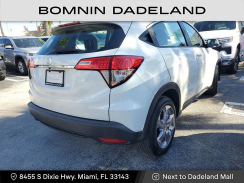 Used 2022 Honda HR-V LX image 5