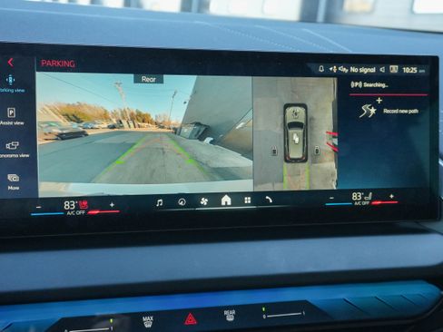 Used 2025 BMW X3 M50 image 23