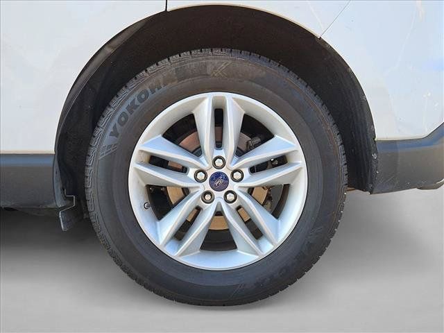 Used 2015 Ford Edge SEL w/ Equipment Group 201A AWD/4WD image 23