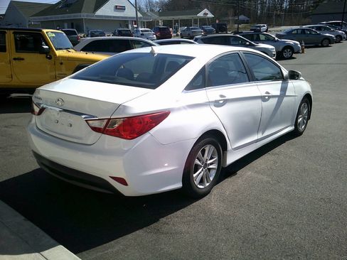 Used 2014 Hyundai Sonata GLS w/ Popular Equipment Group 2 FWD image 7