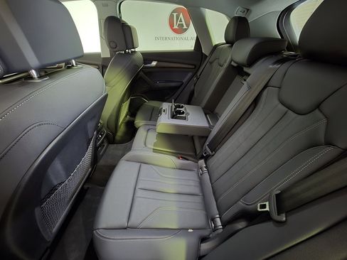 Used 2025 Audi Q5 2.0T Premium image 12