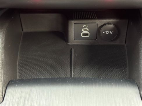 Used 2024 Ford Escape ST-Line Select image 29