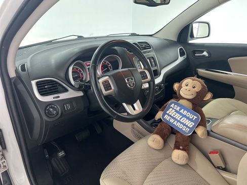 Used 2017 Dodge Journey SXT FWD image 9