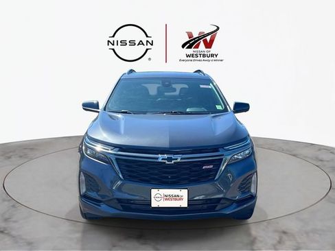 Used 2023 Chevrolet Equinox RS w/ RS Leather Package AWD/4WD image 2