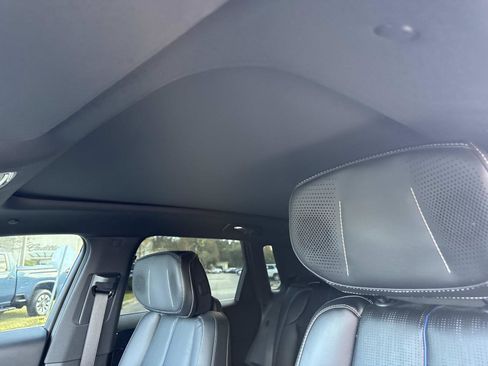 Used 2025 Cadillac Lyriq Sport image 24