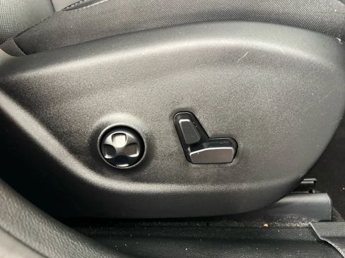 Used 2021 Jeep Cherokee Latitude Lux w/ Sun & Sound Group image 37