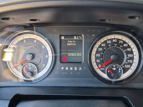 Used 2019 RAM 1500 Express w/ Express Value Package image 10