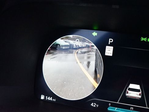 Used 2023 Hyundai Palisade Calligraphy image 28