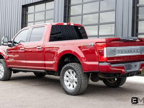 Used 2017 Ford F250 Platinum w/ Platinum Ultimate Package AWD/4WD image 5