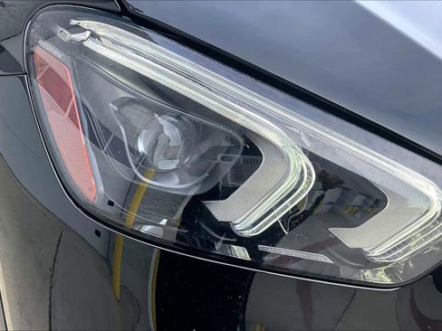 Used 2022 Mercedes-Benz GLE 350 4MATIC image 24