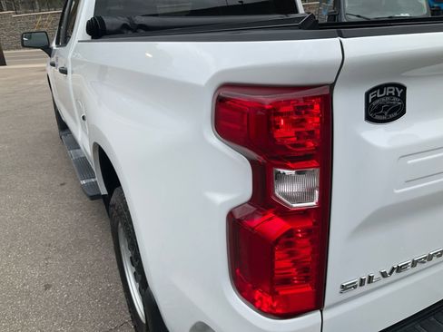 Used 2025 Chevrolet Silverado 1500 W/T w/ Z71 Off-Road Package AWD/4WD image 25