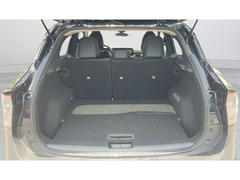 Certified 2025 Nissan Kicks SR FWD image 15