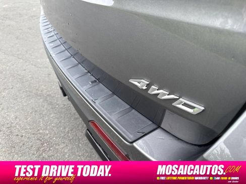 Used 2025 Ford Explorer ST-Line AWD/4WD image 21