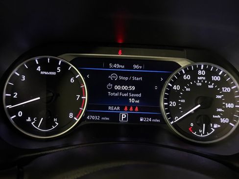 Used 2024 Nissan Sentra SV FWD image 19