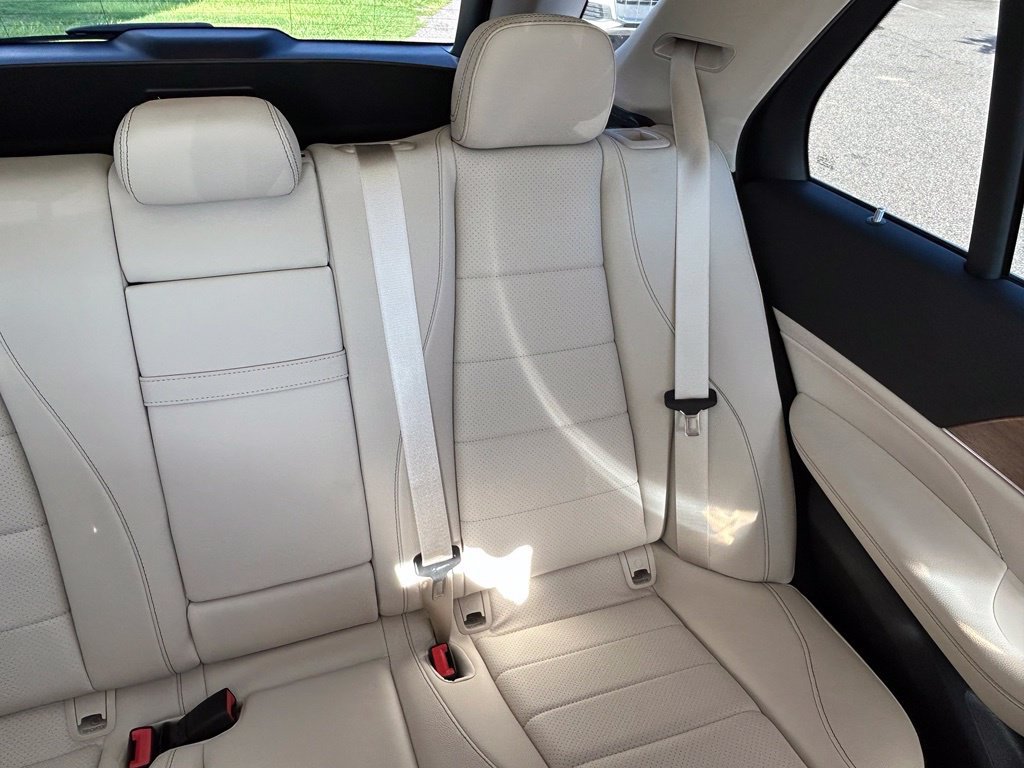 Used 2024 Mercedes-Benz GLE 450 4MATIC image 14