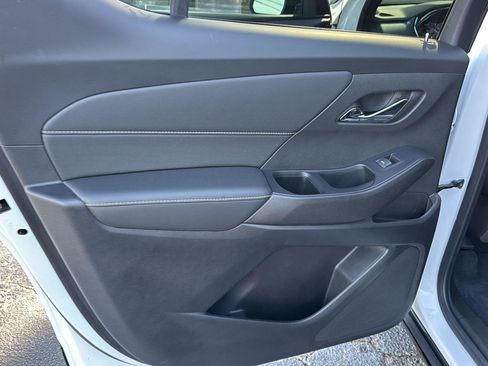 Used 2022 Chevrolet Traverse Premier w/ Redline Edition image 15