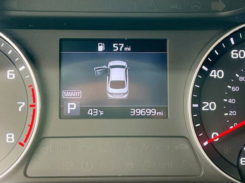 Used 2021 Kia Forte GT w/ GT2 Package image 12