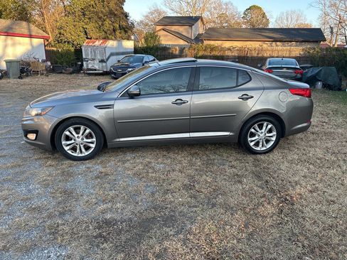 Used 2013 Kia Optima EX w/ Premium Pkg image 1