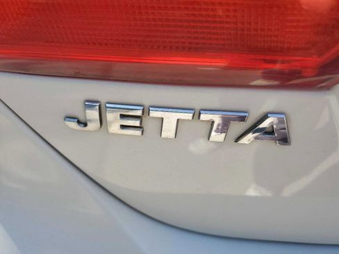 Used 2012 Volkswagen Jetta SE image 12