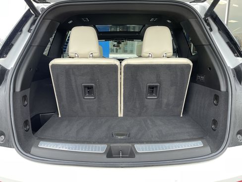 Used 2023 Cadillac XT6 Sport image 49