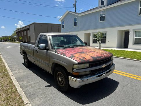 Used 2001 Chevrolet S10 Pickup LS w/ Preferred Equipment Group RWD image 4