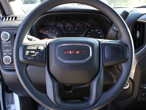 New 2025 GMC Sierra 2500 Pro w/ Convenience Package image 10