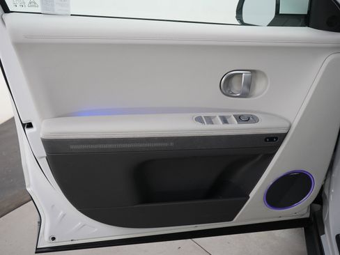 Certified 2024 Hyundai Ioniq 5 Limited AWD/4WD image 20