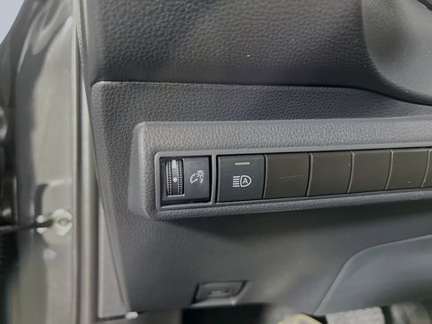 Certified 2025 Toyota Corolla XSE FWD image 10