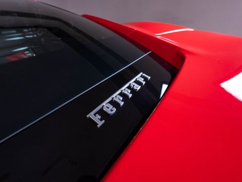 Used 2018 Ferrari 488 GTB RWD image 61
