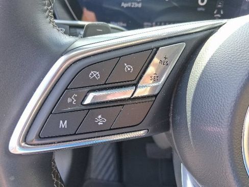 Used 2024 Buick Envision Preferred AWD/4WD image 18