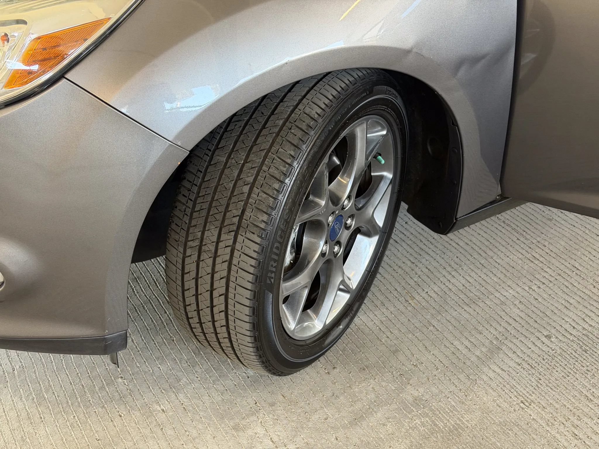 Used 2014 Ford Focus SE w/ Equipment Group 201A FWD image 14
