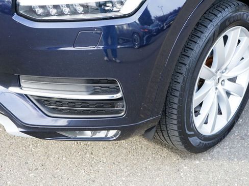 Used 2016 Volvo XC90 T6 Momentum w/ Momentum Plus Package image 9