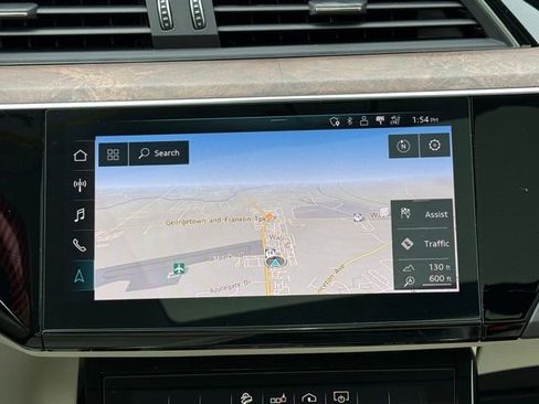 Used 2019 Audi e-tron Premium Plus image 42