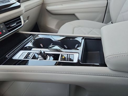 New 2026 Volkswagen Atlas SE image 20