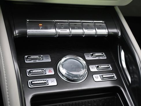 New 2026 Lincoln Nautilus Reserve image 28