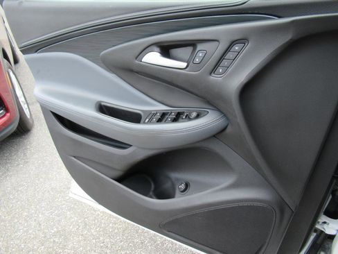 Used 2020 Buick Envision Essence w/ Experience Buick Package image 25